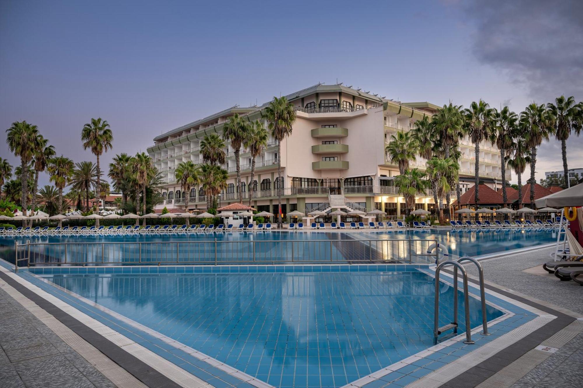 Adora Hotel & Resort Belek Esterno foto