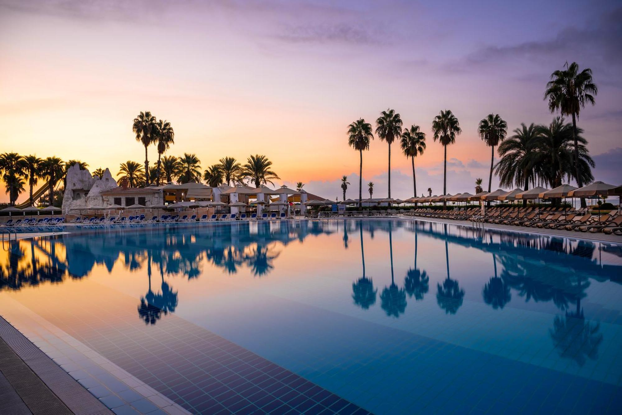 Adora Hotel & Resort Belek Esterno foto