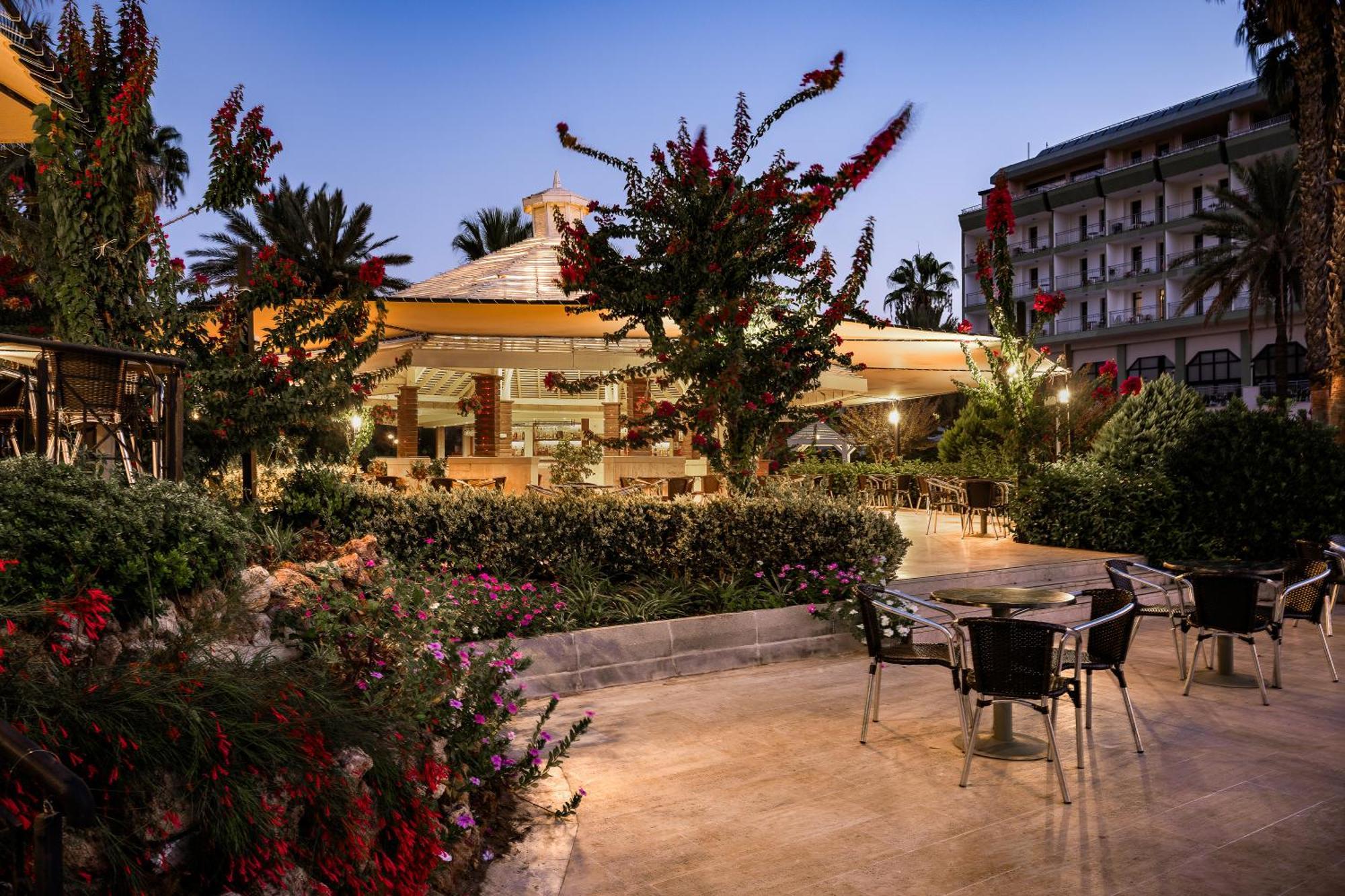 Adora Hotel & Resort Belek Esterno foto